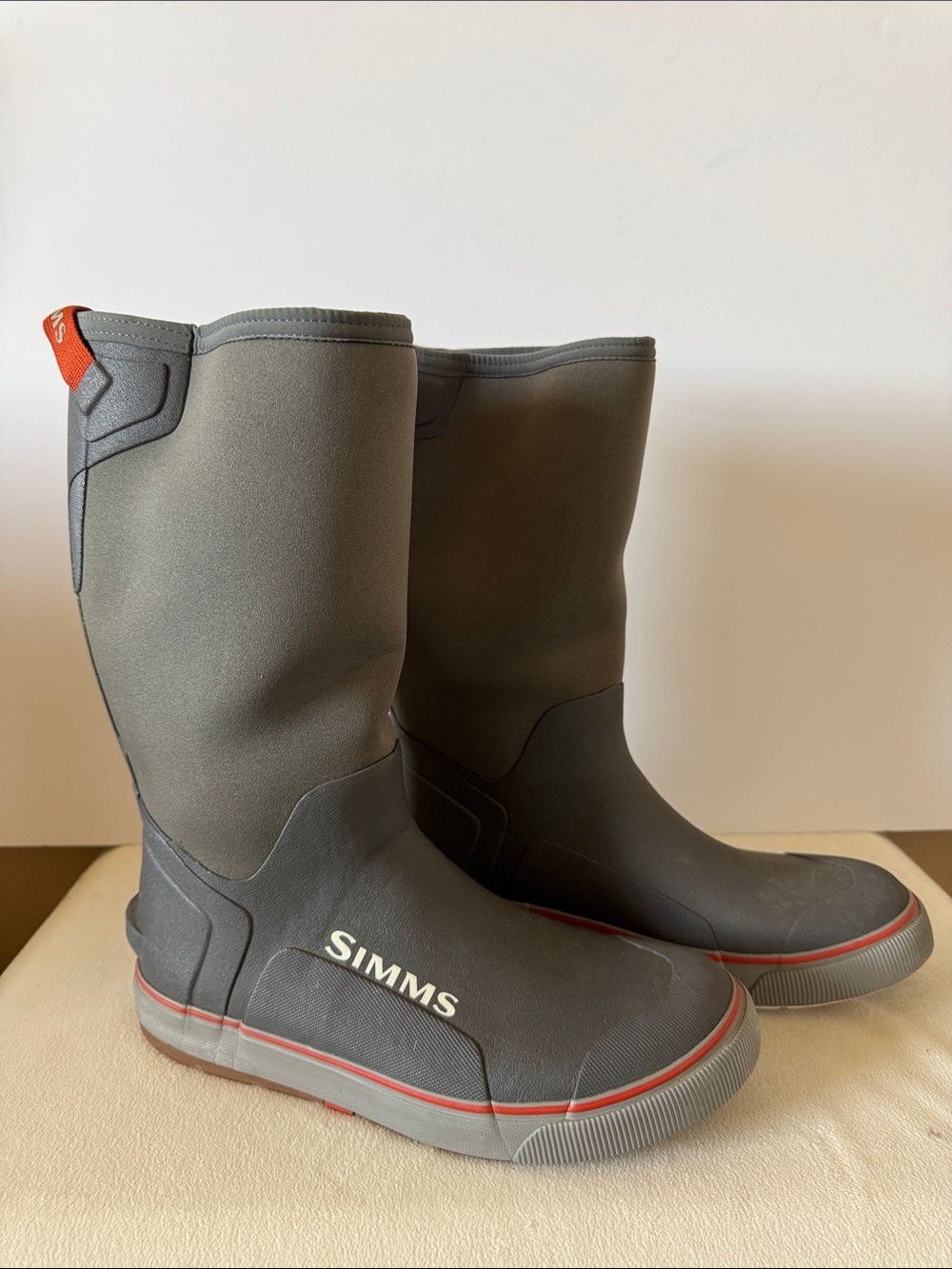 Simms Challenger Pull On Boot
